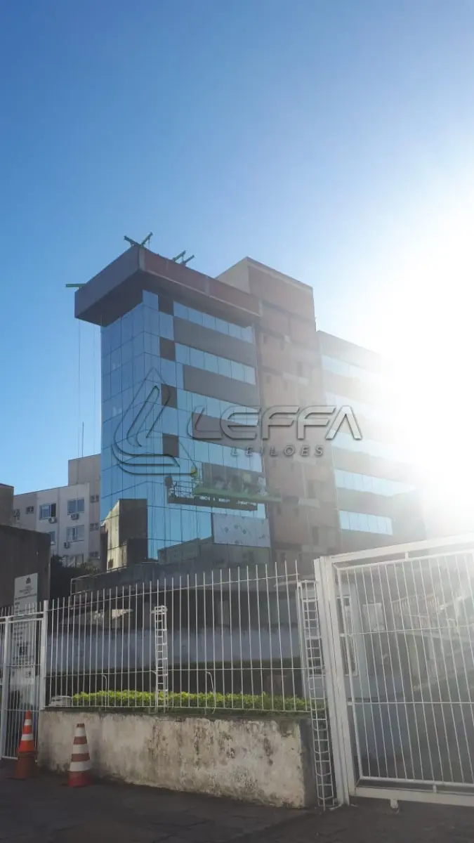LOTE 002 - Sala Comercial 606 com 44,22 m² no Edifício San Martin em Porto Alegre/RS