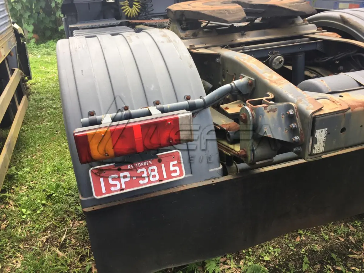 LOTE 002 - UM VEÍCULO IVECO STRALIS, 490538T