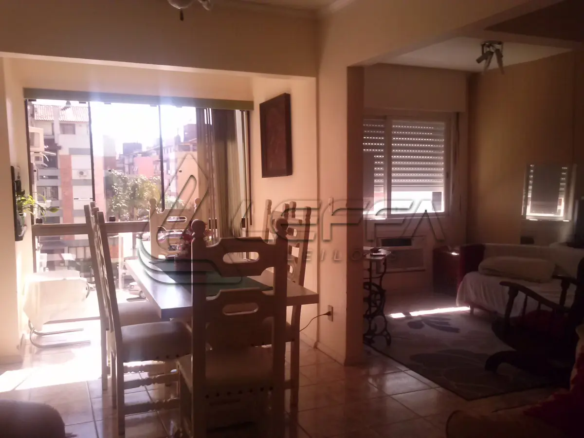 LOTE 001 - Apartamento 301 no Residencial Village Center Zona Sul na Av. Cavalhada em Porto Alegre/RS