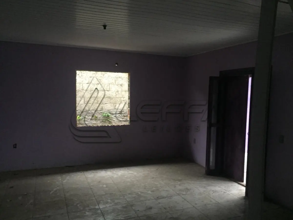 LOTE 003 - CASA NA RUA GENERAL CÂMARA EM PAROBÉ/RS