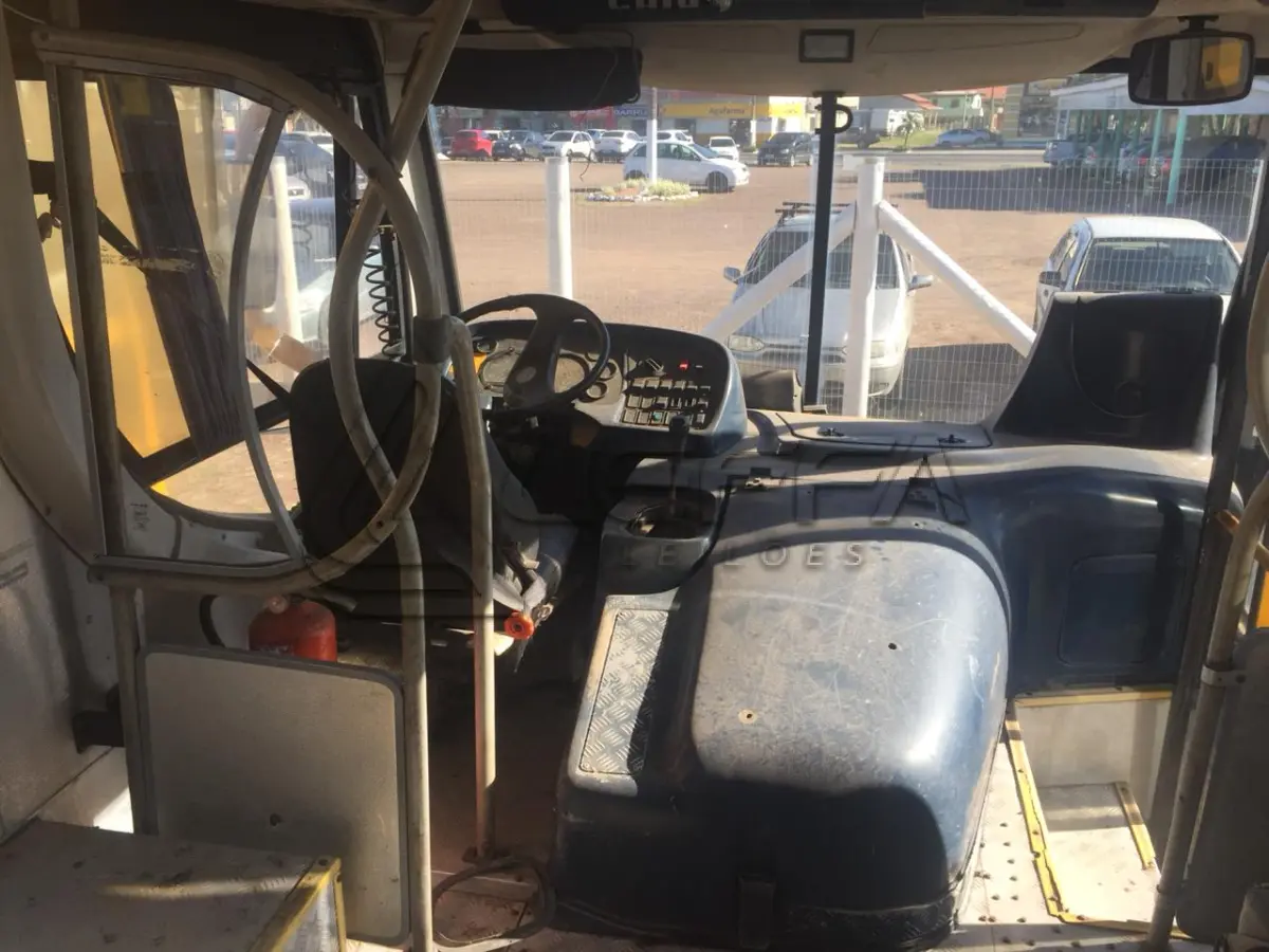 LOTE 005 - ÔNIBUS MB OF 1519, diesel, ano e modelo 2007