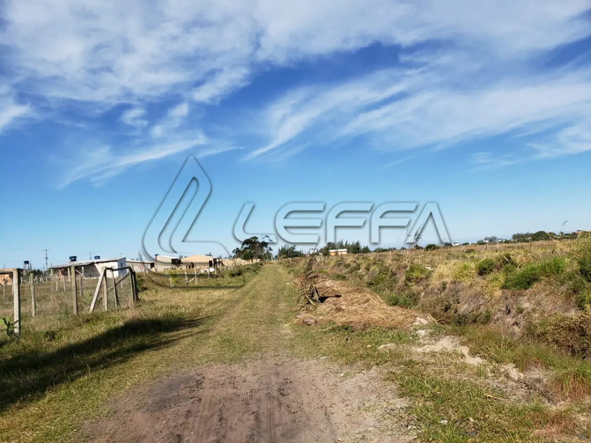 LOTE 006 - Terreno Urbano, na Praia Santa Helena, lote 24 quadra 21, Torres/Rs