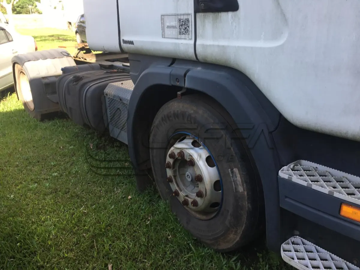 LOTE 007 - CAMINHÃO SCANIA, PLACAS IQW-1879, ANO 2010