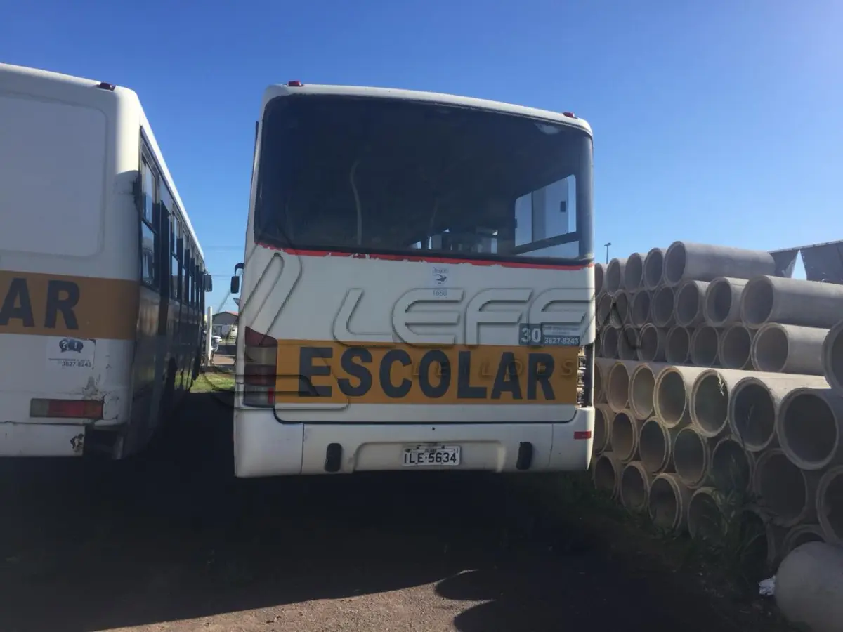 LOTE 007 - ÔNIBUS MB U OF 1721, placas ILE 5634, diesel, ano e modelo 2003
