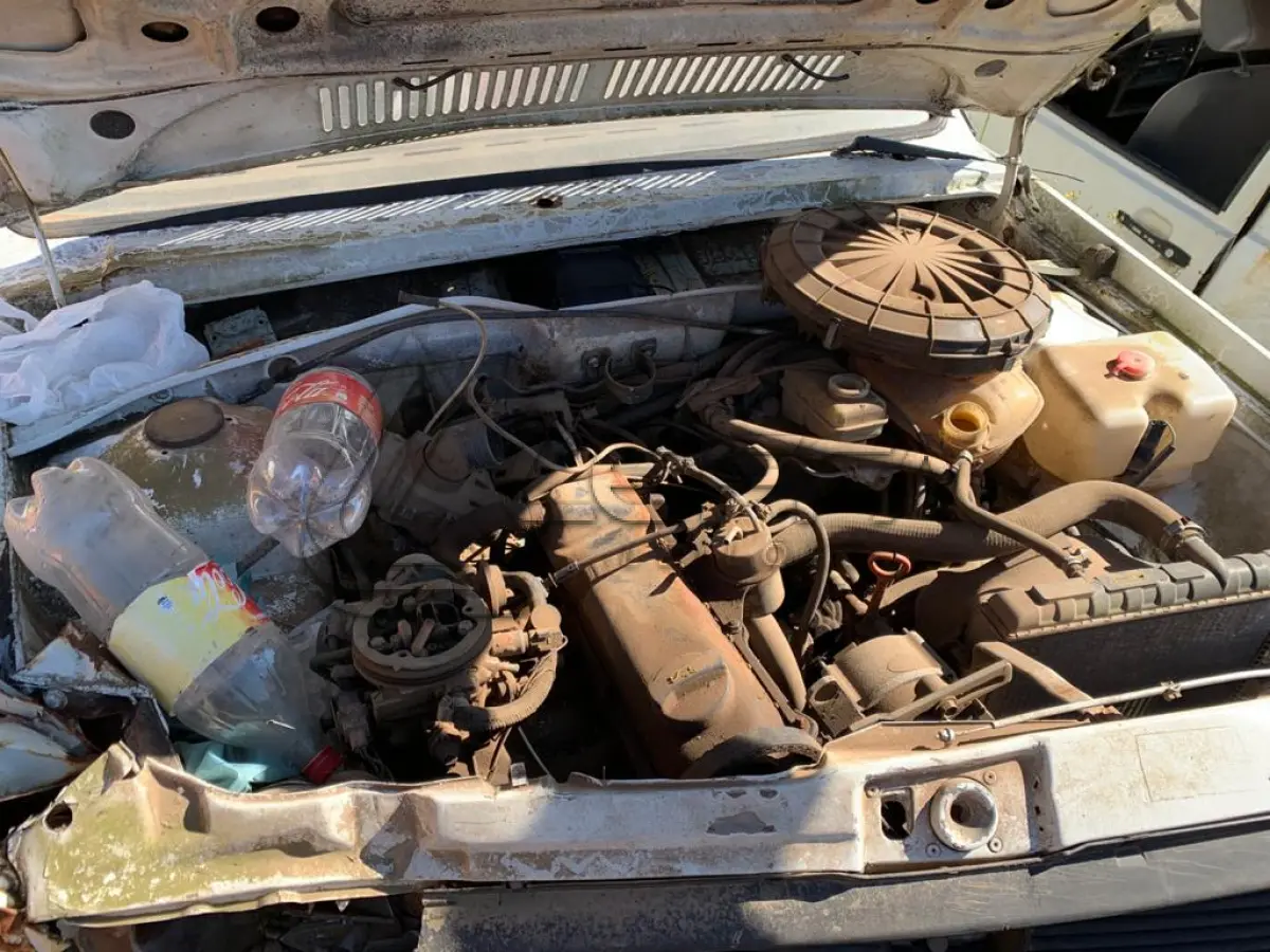 LOTE 008 - VEÍCULO VW/GOL, CL 1.8 5P 95CV, gasolina, ano e modelo 1994, cor branca