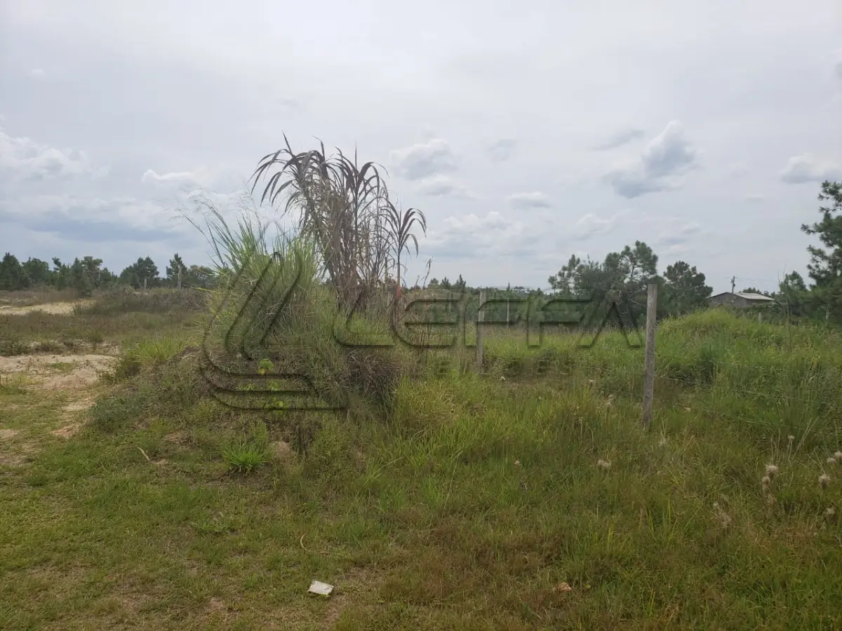 LOTE 001 - Terreno Urbano na Praia Yara, Lote 03 Quadra 13, em Torres/RS