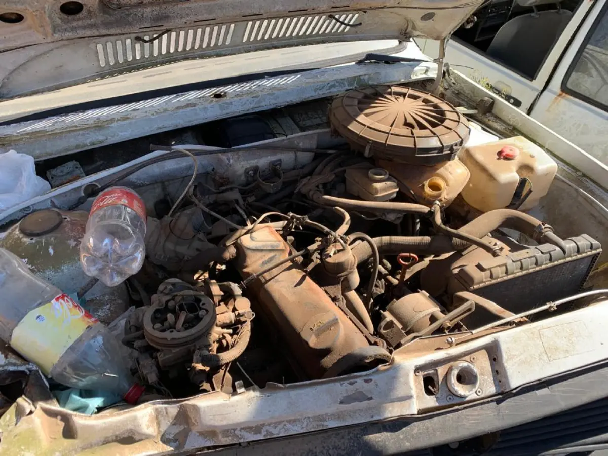 LOTE 008 - VEÍCULO VW/GOL, CL 1.8 5P 95CV, gasolina, ano e modelo 1994, cor branca