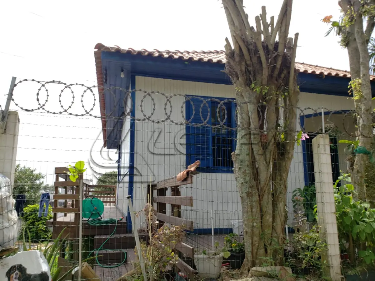 LOTE 001 - Terreno Urbano, na Rua Padre Lamônaco, em frente a Igreja São Domingos, no Centro em Torres/RS