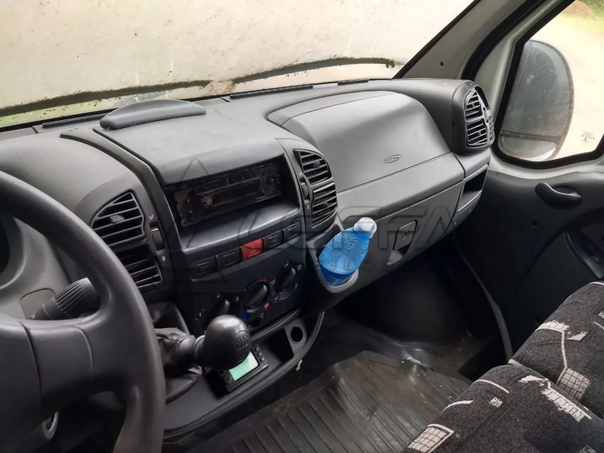 LOTE 004 - VEÍCULO FIAT/DUCATO MULTI TAKO, placas IVR-1520, diesel, ano e modelo 2014, cor branca