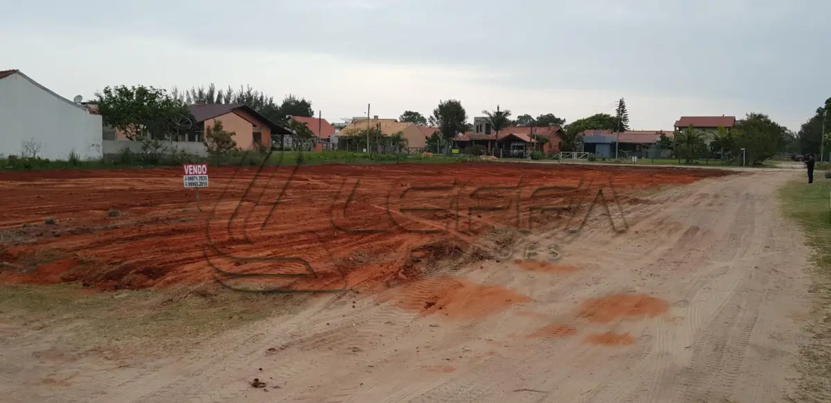 LOTE 003 - Terreno Urbano, na Praia Paraíso, Lote 19 Quadra 61, em Torres/RS