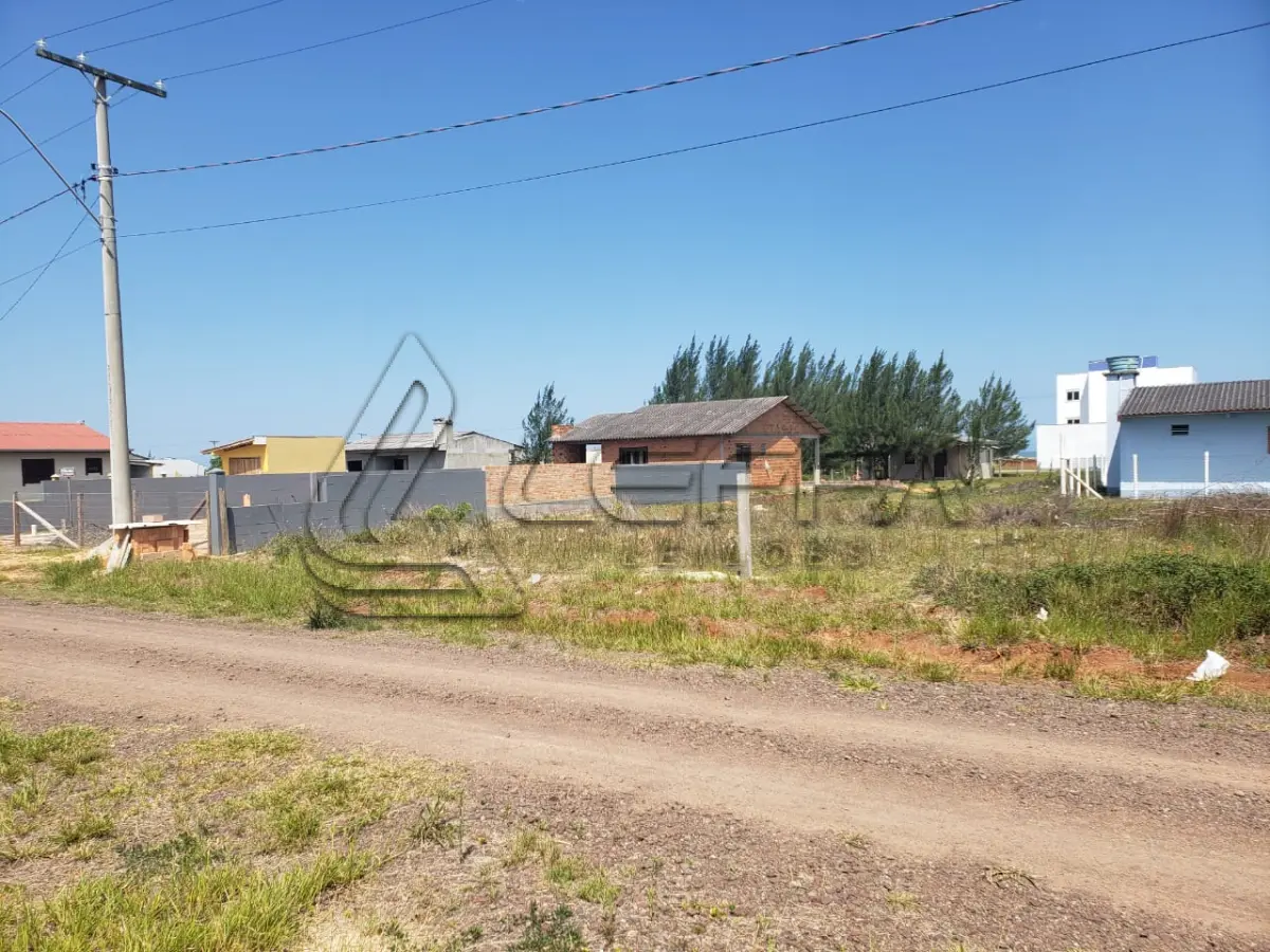 LOTE 001 - Um Terreno Urbano, formado pelos lotes 31 e 34 da quadra 14, no Balneário Alfa em Arroio do Sal/RS