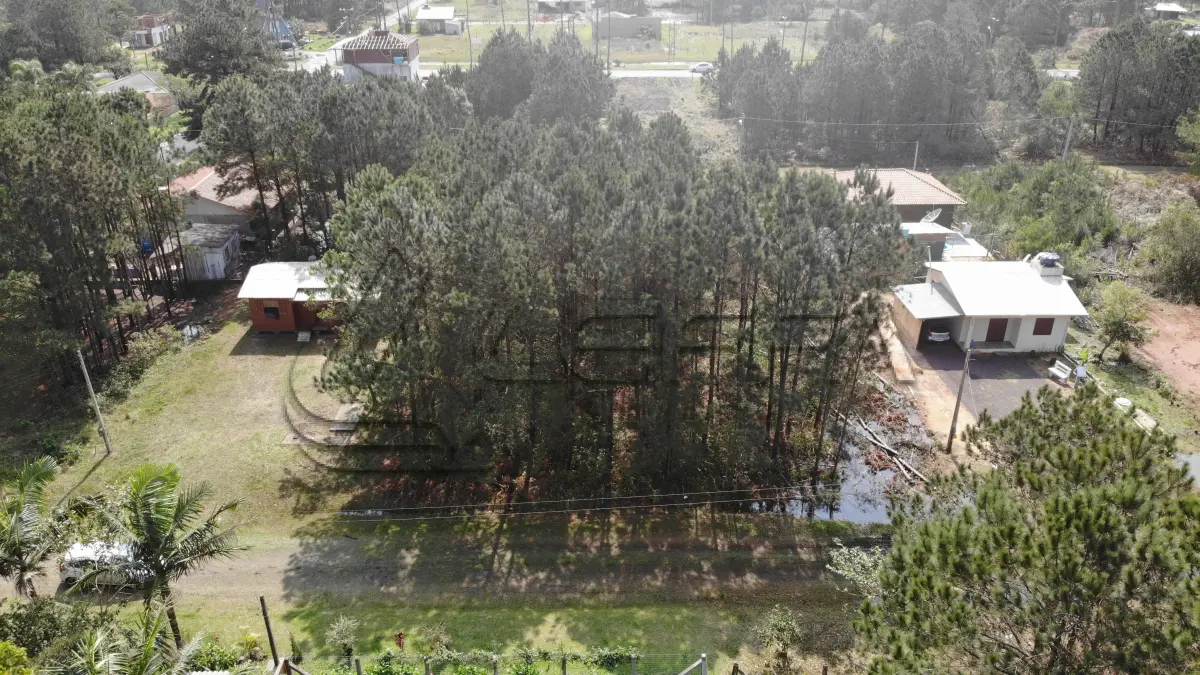 LOTE 001 - Terreno Urbano no Pinus Park, Lote 37 da Quadra 20 em Arroio do Sal /RS