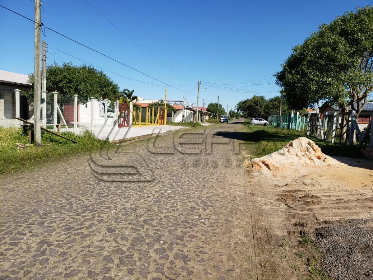 LOTE 001 - Terreno Urbano, na Areias Brancas, Lote 16 Quadra 47, em Arroio do Sal/RS