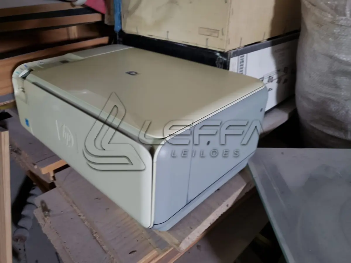 LOTE 009 - Impressora HP Fotomaster c4480