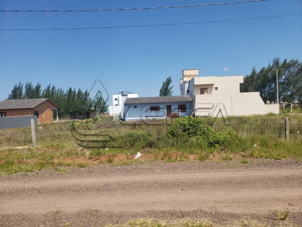 LOTE 001 - Um Terreno Urbano, formado pelos lotes 31 e 34 da quadra 14, no Balneário Alfa em Arroio do Sal/RS