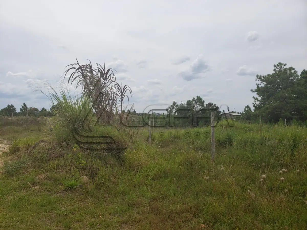 LOTE 001 - Terreno Urbano na Praia Yara, Lote 03 Quadra 13, em Torres/RS