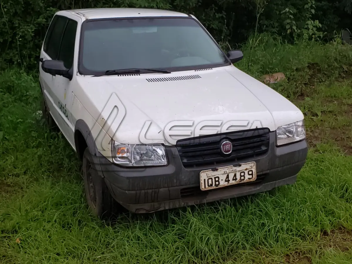 LOTE 006 - FIAT/UNO MILLE WAY ECONO, placas IQB-4489, flex, ano 2009 e modelo 2010, cor branca