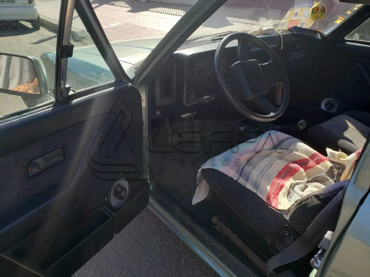 LOTE 011 - VEÍCULO GM/OPALA COMODORO SLE,  ANO/MODELO 1990