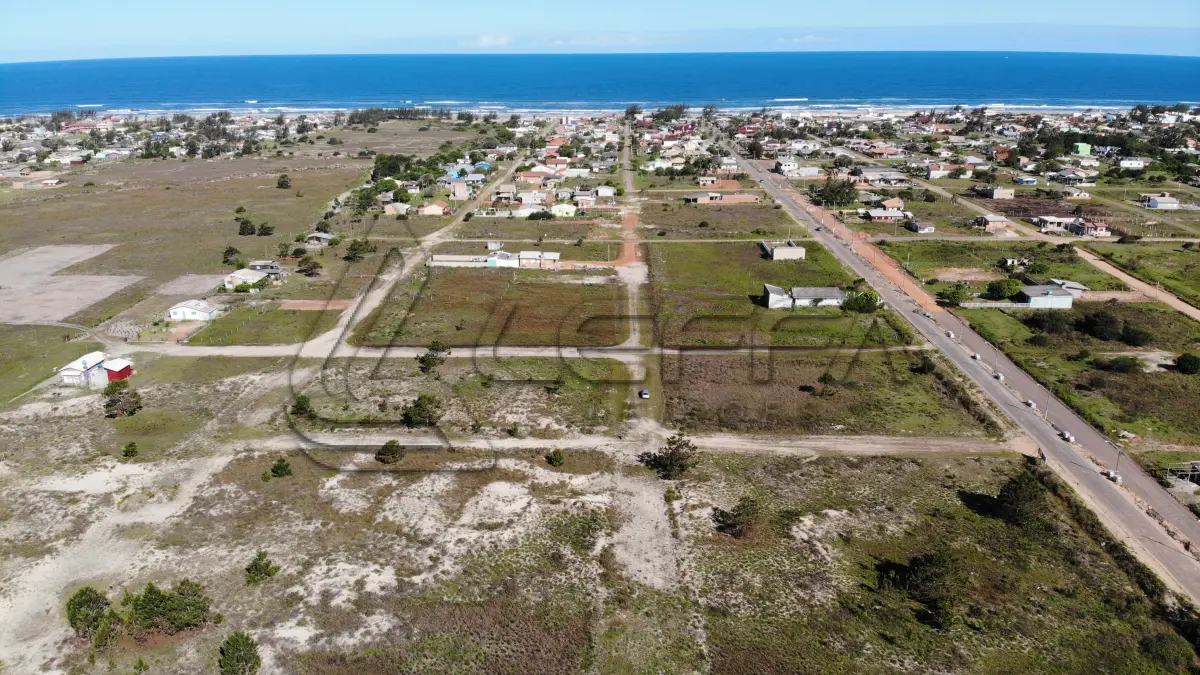 LOTE 001 - Terreno Urbano, Lote 13 Quadra 29, no Balneário Estrela do Mar em Torres/RS