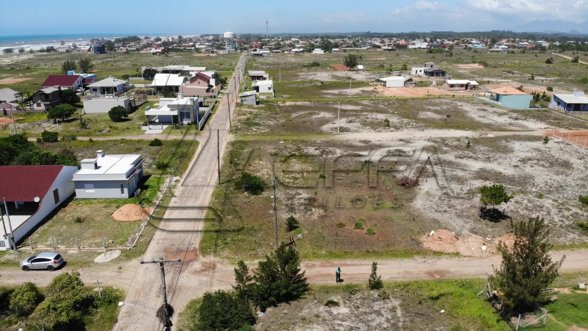 LOTE 001 - Terreno Urbano na Praia Real, Lote 11 Quadra 54, em Torres/RS