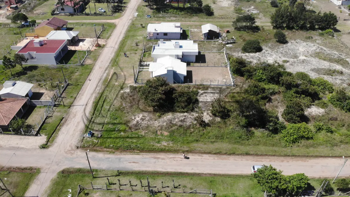 LOTE 001 - Terreno Urbano no Balneário Atlântico, Lote 19 Quadra 12, em Arroio do Sal/RS