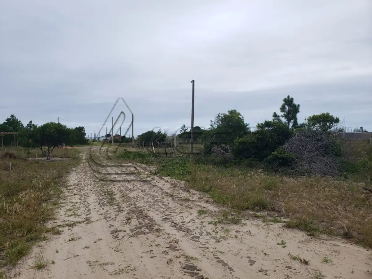 LOTE 001 - Terreno Urbano na Praia da Riviera, Lote 19 Quadra 09, em Torres/RS