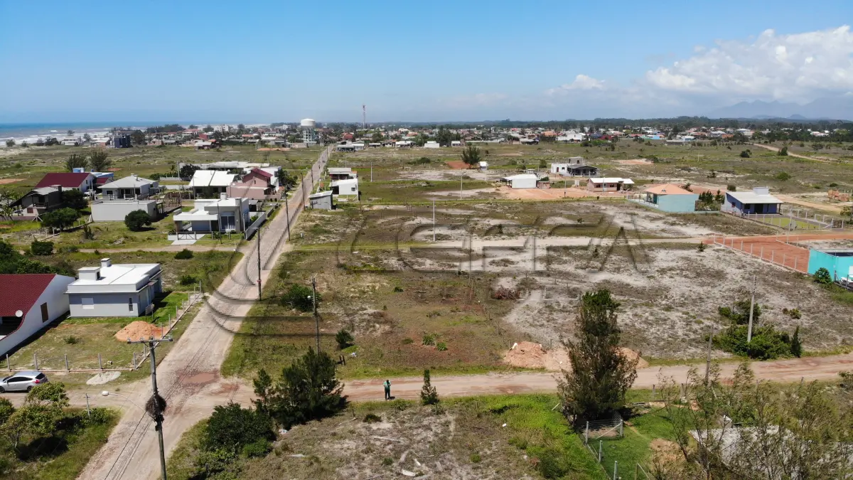 LOTE 001 - Terreno Urbano na Praia Real, Lote 11 Quadra 54, em Torres/RS