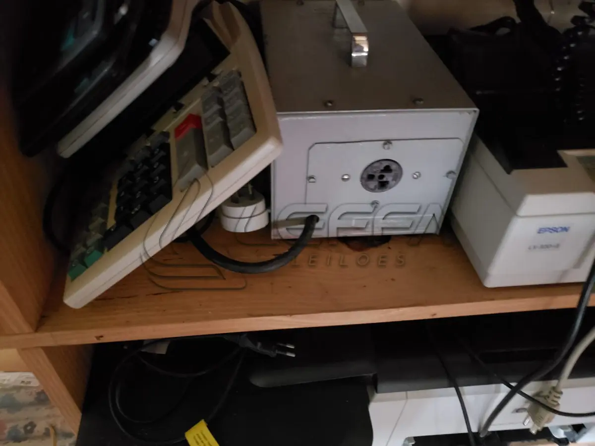 LOTE 008 - Equipamentos de Informática - CPUs, Nobreak, Estabilizador, impressoras, teclados, mouses, caixas de som, entre outros