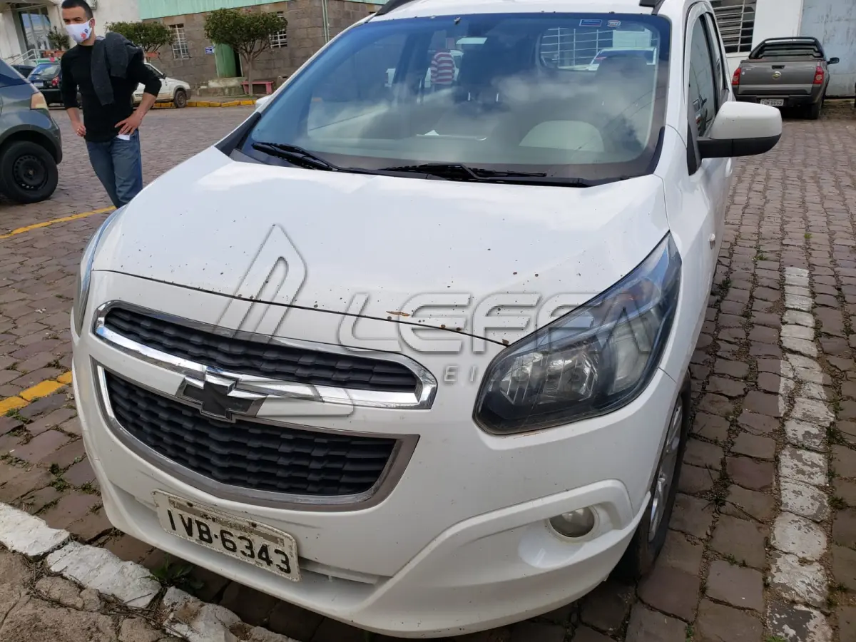 LOTE 003 - VEÍCULO GM Spin, 1.8 LTZ, placas IVB-6343, flex, ano 2013,  modelo 2014