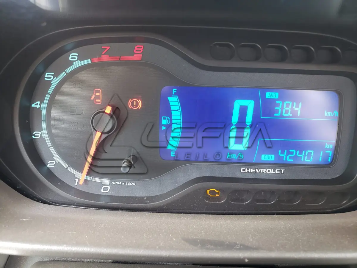 LOTE 003 - AUTOMÓVEL CHEVROLET, SPIN 1.8 L MT LTZ, ano de fabricação/modelo 2013/2014