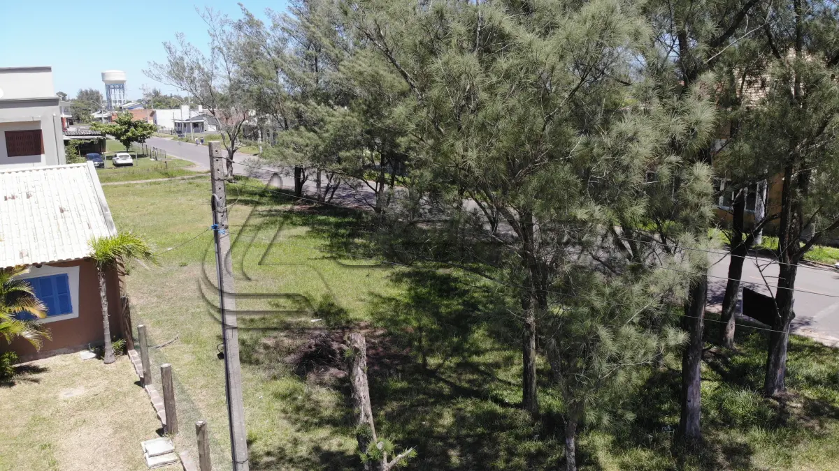 LOTE 001 - Terreno Urbano, Lote 20 quadra 05, na praia Azul, em Arroio do Sal/RS