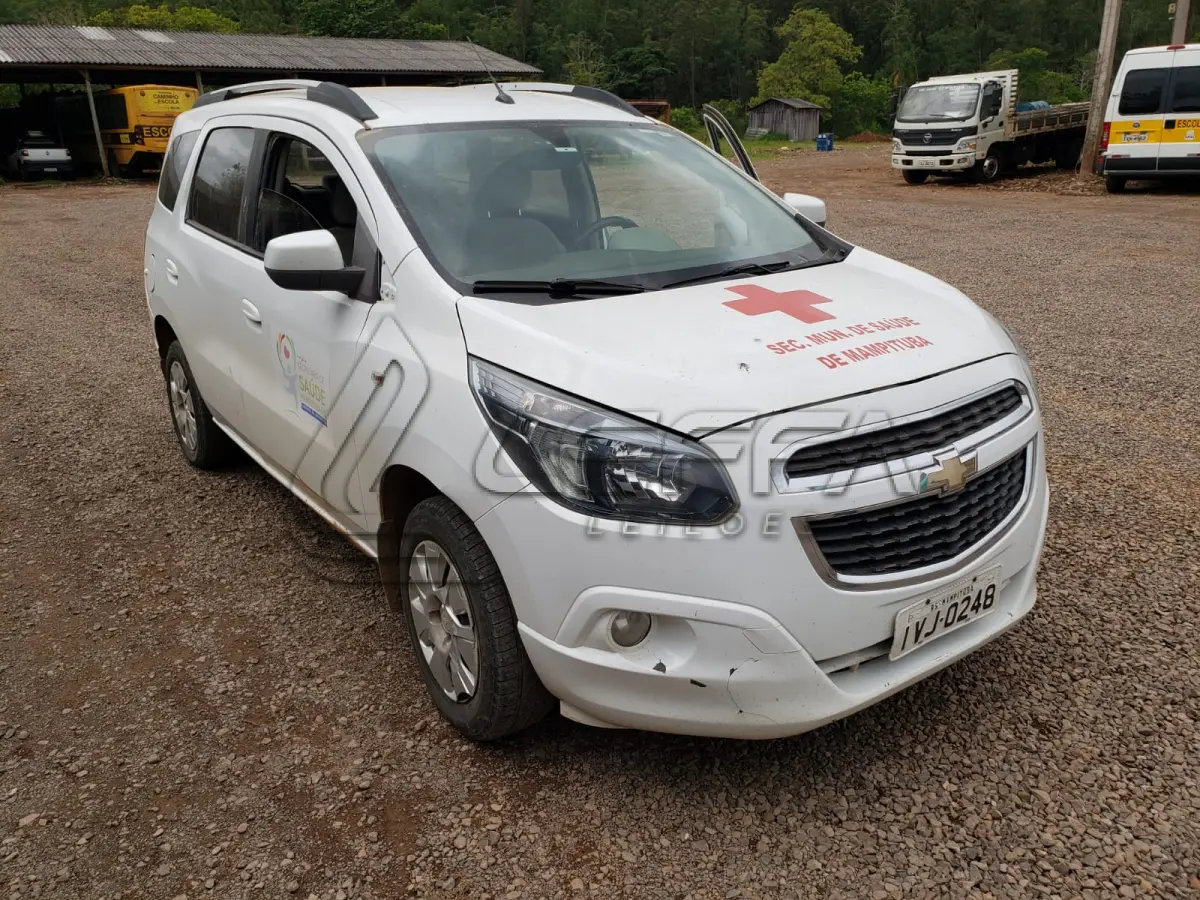 LOTE 003 - AUTOMÓVEL CHEVROLET, SPIN 1.8 L MT LTZ, ano de fabricação/modelo 2013/2014