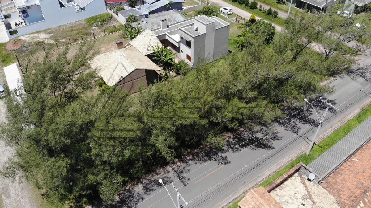 LOTE 001 - Terreno Urbano, Lote 20 quadra 05, na praia Azul, em Arroio do Sal/RS