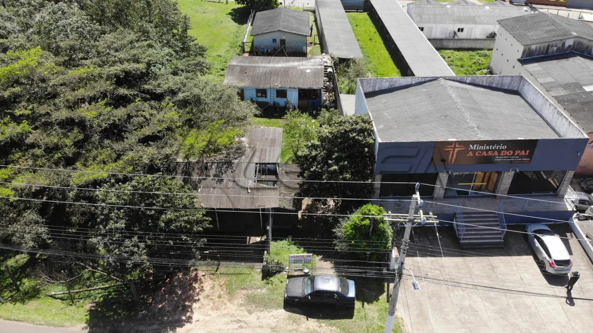 LOTE 001 - Terreno Urbano, com benfeitorias, na Avenida Castelo Branco, 2837, em torres/RS