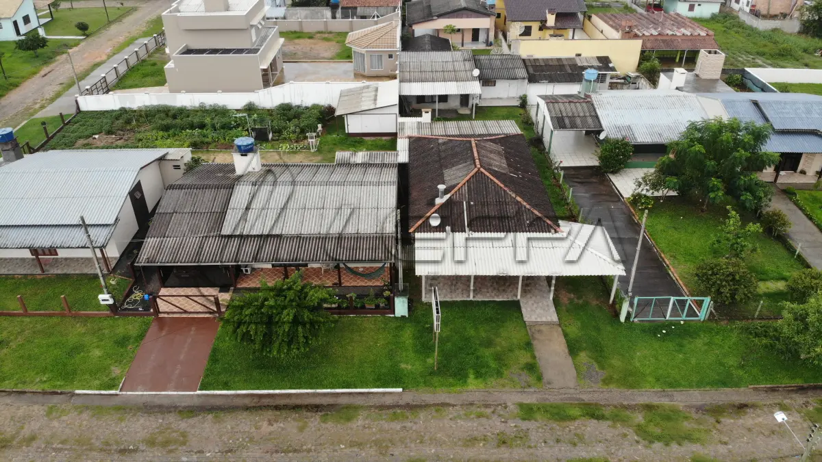 LOTE 001 - Terreno Urbano, Lote 18 Quadra 14, no Balneário Serra Azul, em Arroio do Sal/RS
