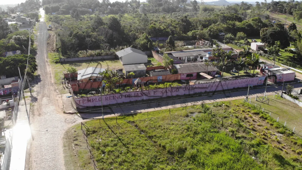 LOTE 001 - Terreno Urbano, com edificações, no bairro Centenário, Centro de Cultura Neusa Cury, em Torres/RS