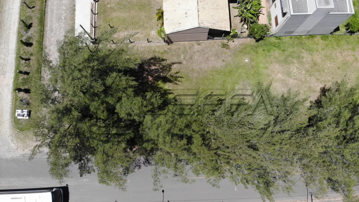 LOTE 001 - Terreno Urbano, Lote 20 quadra 05, na praia Azul, em Arroio do Sal/RS