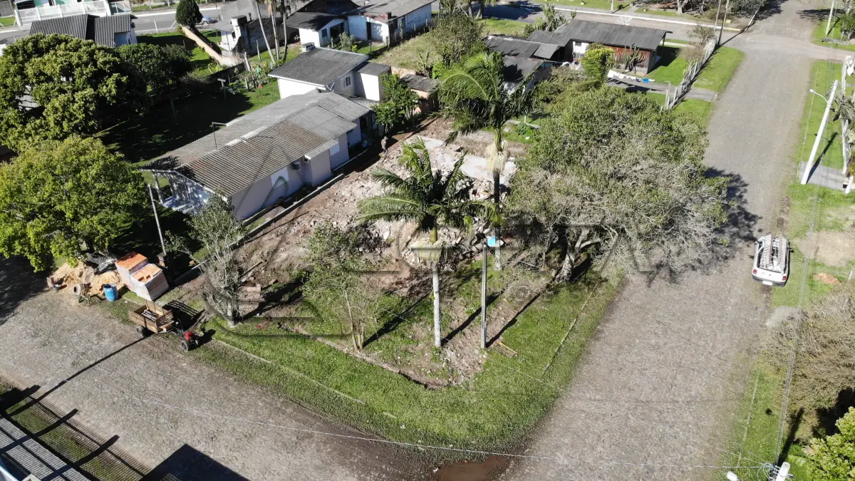 LOTE 001 - Terreno Urbano, Lote 10 Quadra 95, em Terra de Areia/RS
