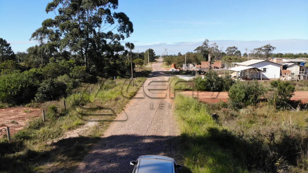 LOTE 004 - Terreno Urbano, lote 25 quadra 21, na Praia Tupynambá, em Torres/RS