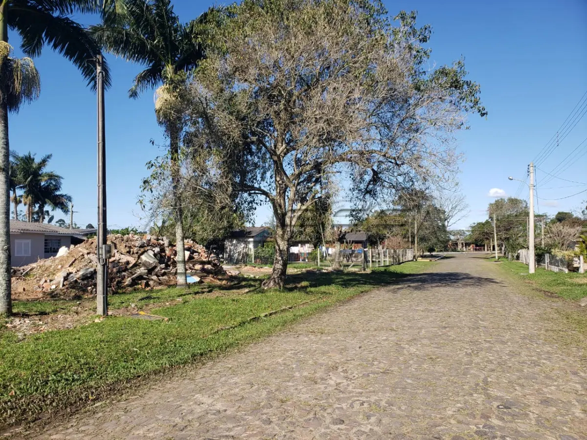 LOTE 001 - Terreno Urbano, Lote 10 Quadra 95, em Terra de Areia/RS