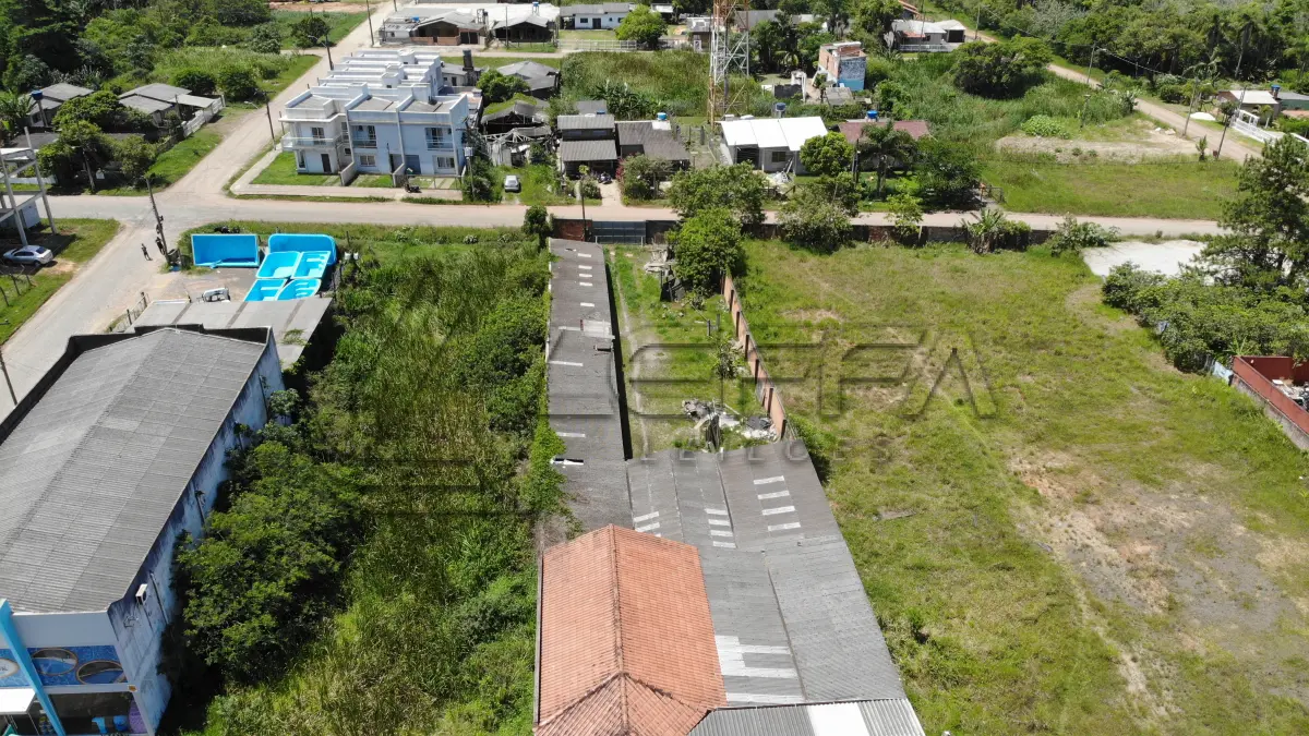LOTE 004 - (03) Três Terrenos Urbanos, Lotes 10 e 11 Quadra 15-I, com frente para a Av. Castelo Branco, em Torres/RS