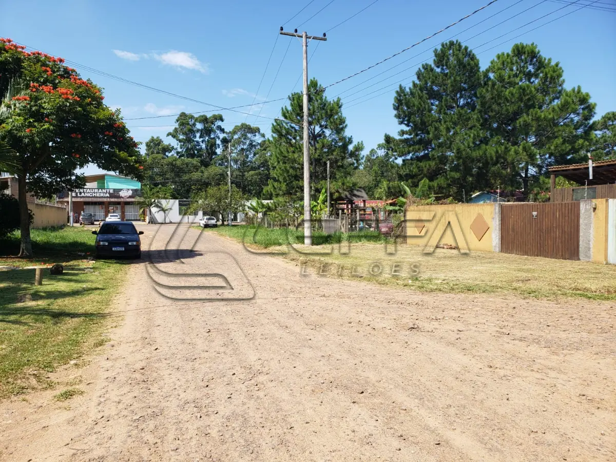 LOTE 001 - Terreno Urbano, com edificação, situado no jardim monte carlo, na Itapeva em Torres RS