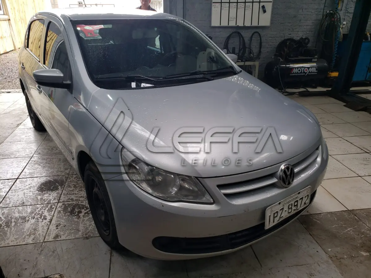 LOTE 003 - UM AUTOMÓVEL GOL 1.0 WOLKSWAGEM, ano/modelo 2009/2010