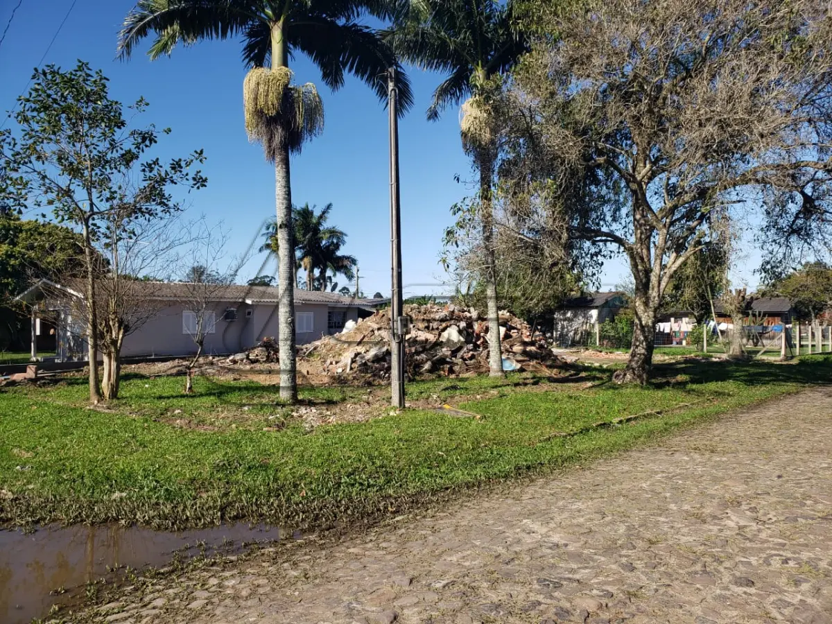 LOTE 001 - Terreno Urbano, Lote 10 Quadra 95, em Terra de Areia/RS