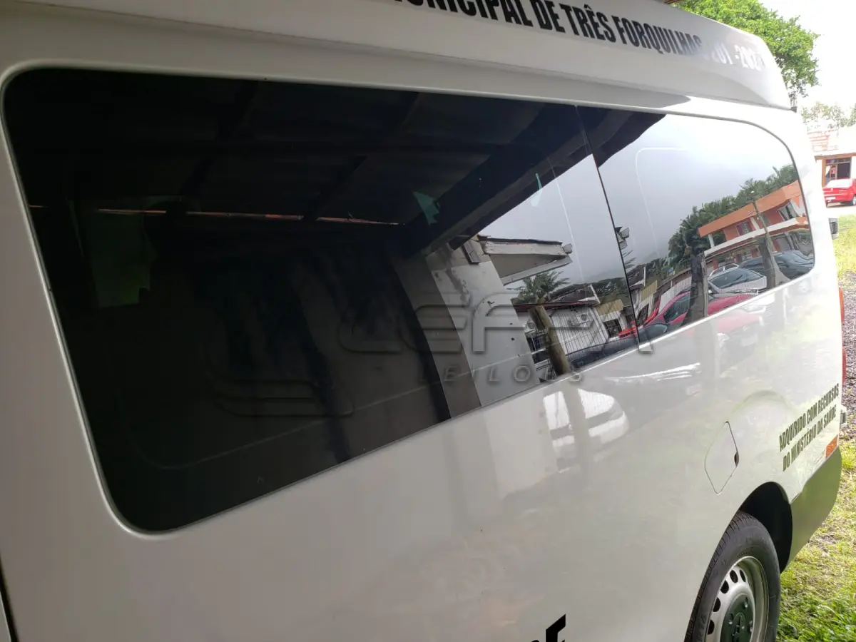 LOTE 001 - MICROONIBUS PEUGEOT, Expert Eurolaf, diesel, placas IZZ-6B74, ano 2019 e modelo 2020