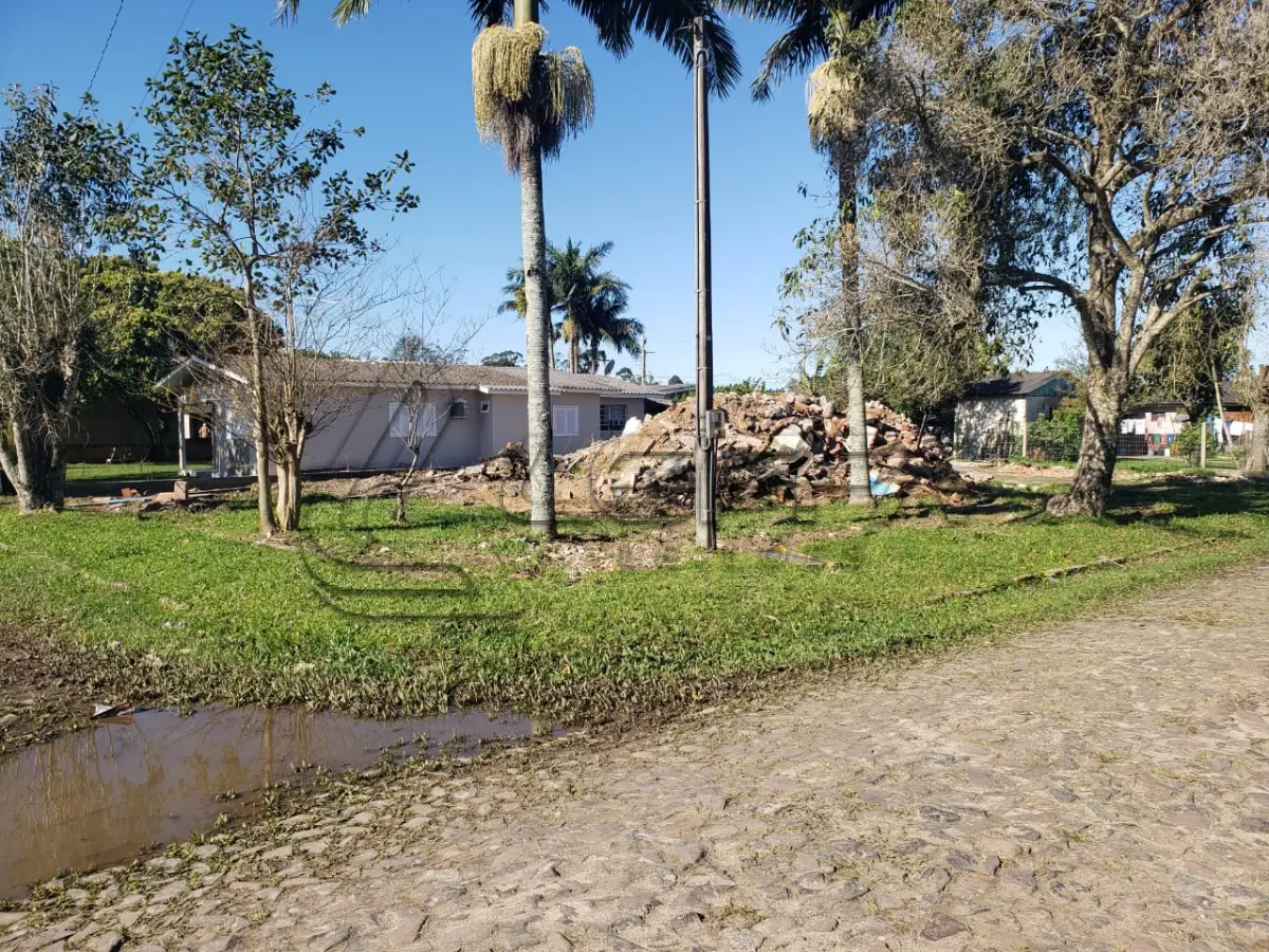 LOTE 001 - Terreno Urbano, Lote 10 Quadra 95, em Terra de Areia/RS