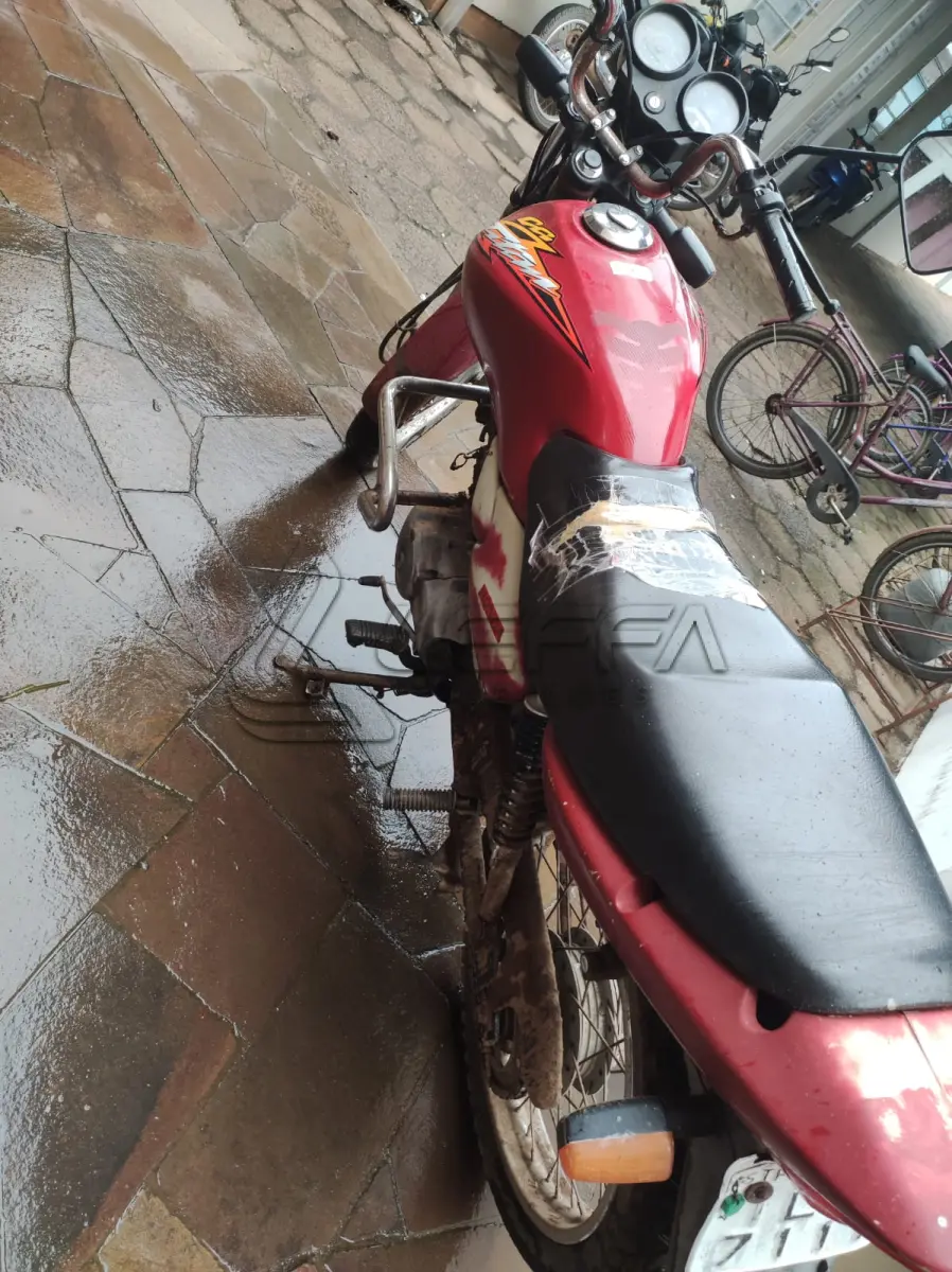LOTE 002 - MOTOCICLETA HONDA /CG 125 TITAN KS, gasolina, placas ILE 7111, ano e modelo 2003