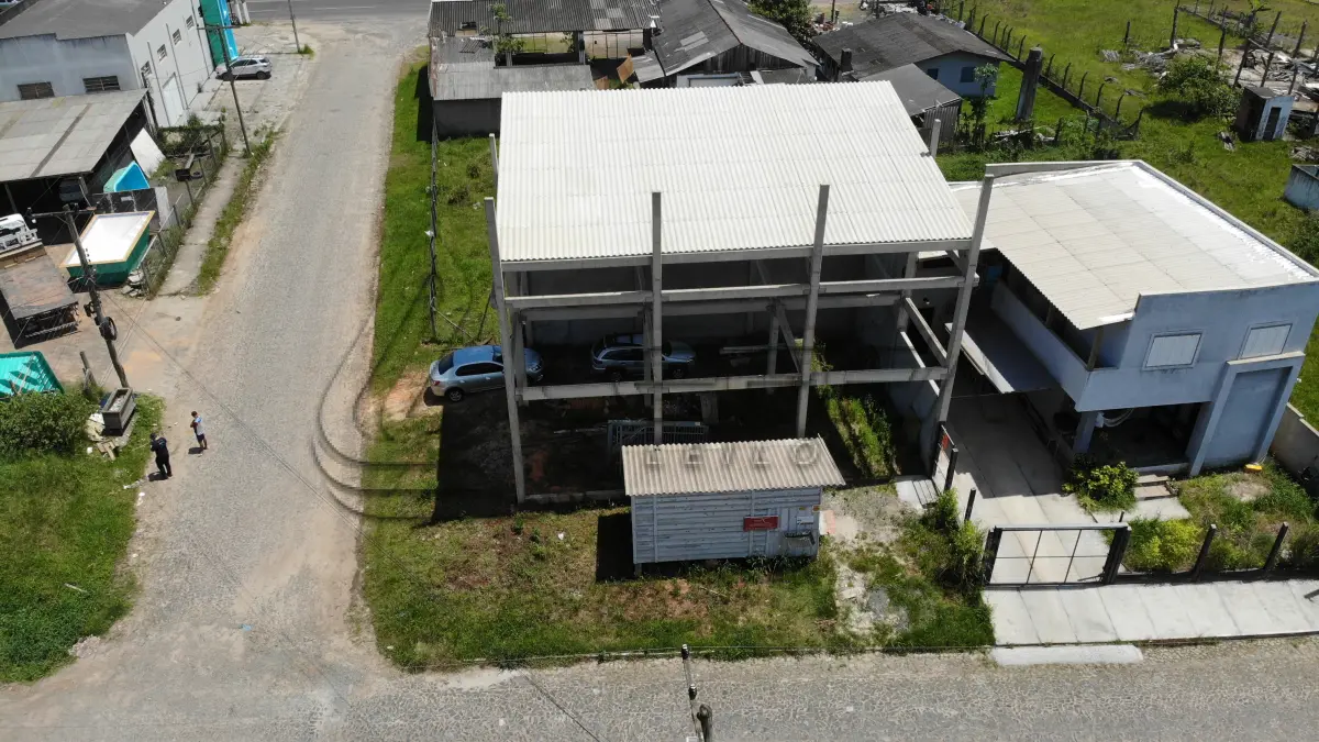 LOTE 006 - Terreno Urbano, Lote 05 Quadra 14 I, construção em alvenaria, desocupado, próximo a Av. Castelo branco, em Torres/RS
