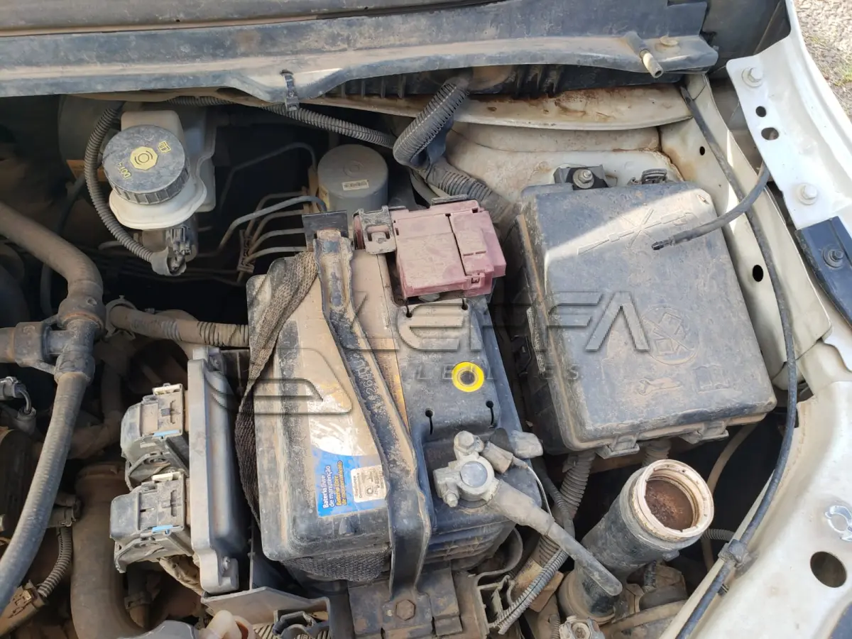 LOTE 006 - VEÍCULO CHEVROLET/ONIX, 1.0 MT IS, PLACAS IXF-8997, ANO/MODELO 2016