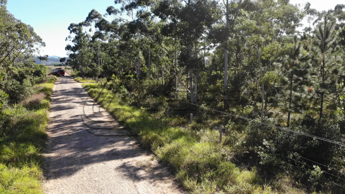 LOTE 004 - Terreno Urbano, lote 25 quadra 21, na Praia Tupynambá, em Torres/RS